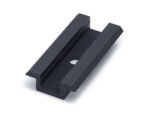 Middle terminals for solar modules